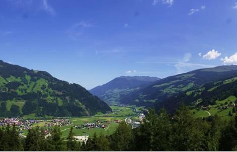 Landhaus Alpenjaeger Hainzenberg Zewnętrze zdjęcie